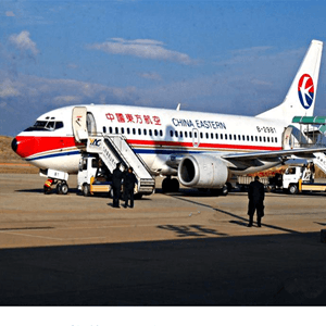 黄山屯溪机场货运航空快运业稳步发展的原因是什么？